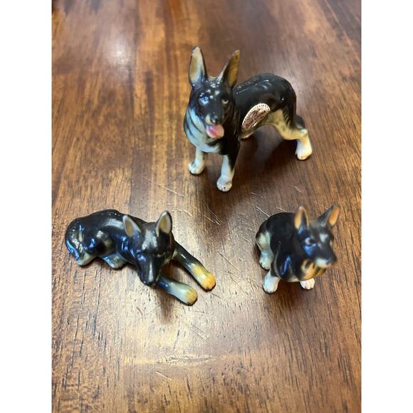 Vintage bone China German Shepherd lot of 3 - Picture 1 of 3